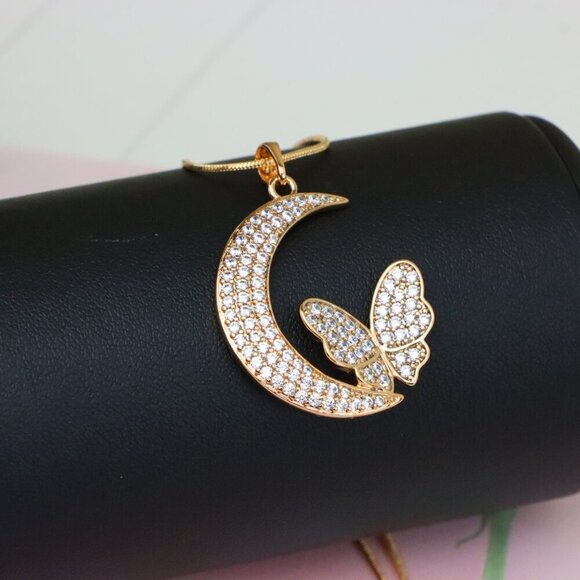 "Moon and Butterfly Rose Gold Pendant with Crystals, XPPT1219 - Picture 10 of 13